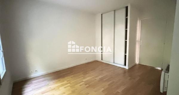 Location Appartement 3 pièces 70 m² - Bièvres 91570