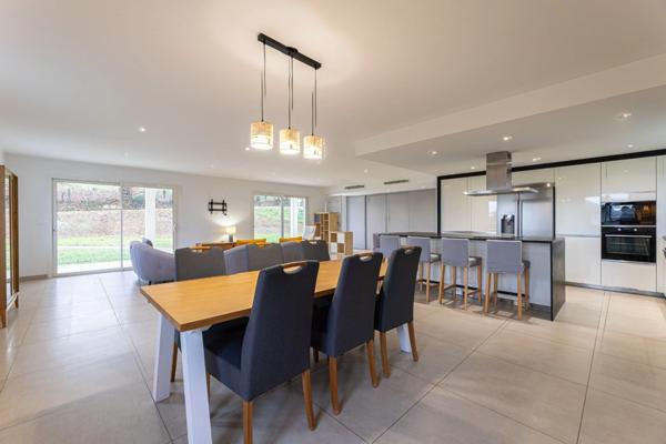 SAINT FAUST (64) - Maison T5 à louer meublée.