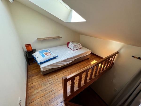 Appartement meublé Reims  T1 BIS + MEZZANINE