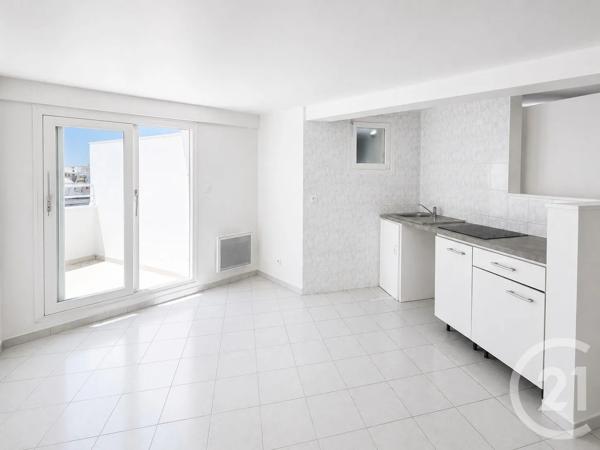 Appartement Loft à vendre  2 pièces - 47 m 2   PERPIGNAN  - 66