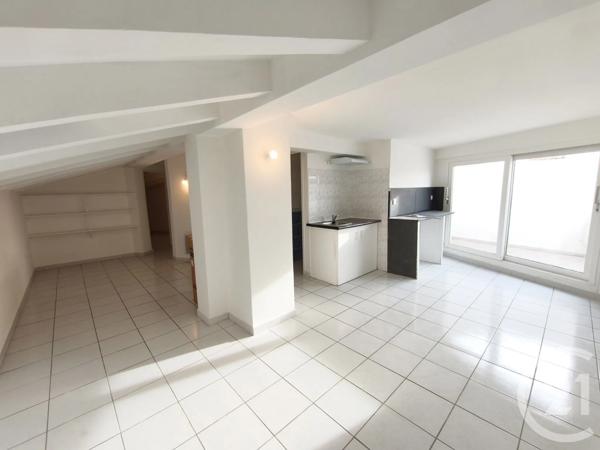 Appartement Loft à vendre  2 pièces - 47 m 2   PERPIGNAN  - 66