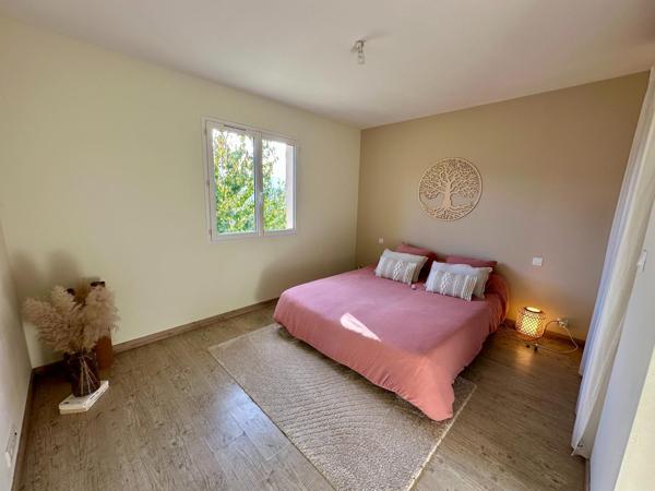 Maison familiale de plain-pied sur sous-sol