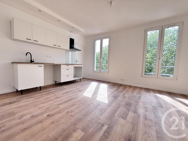 Appartement F3 à vendre  3 pièces - 49 m2 LA PLAINE ST DENIS - 93