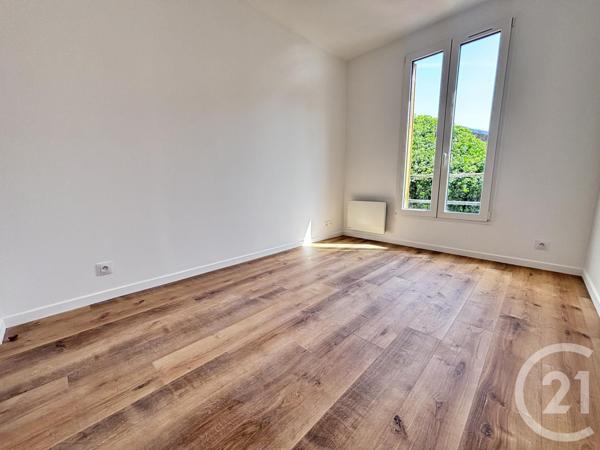 Appartement F3 à vendre  3 pièces - 49 m2 LA PLAINE ST DENIS - 93