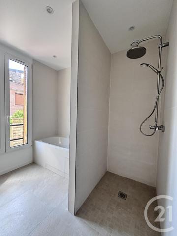 Appartement F3 à vendre  3 pièces - 49 m2 LA PLAINE ST DENIS - 93