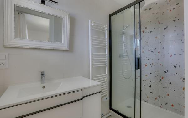 Appartement à vendre    3 pièces • 61,64 m2 Ascain