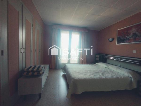 Maison provençale 5 pièces avec dépendance 145 m²