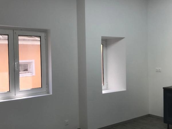 Dpt Hautes Pyrénées (65), à vendre BAGNERES DE BIGORRE appartement T2