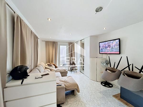 Maison individuelle à Eragny  Sur Oise 7 pièces158 m2