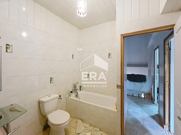 Maison individuelle à Eragny  Sur Oise 7 pièces158 m2