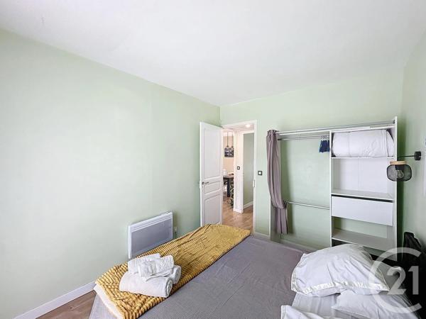 Appartement F4 à vendre  4 pièces - 82,30 m 2   AMELIE LES BAINS PALALDA  - 66