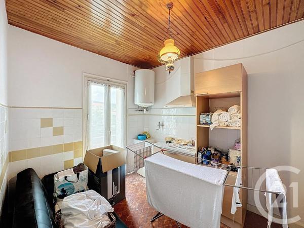 Appartement F4 à vendre  4 pièces - 82,30 m 2   AMELIE LES BAINS PALALDA  - 66