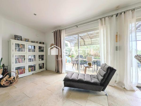 MAISON DE 128 M² AVEC SA DEPENDANCE DE 50 M²