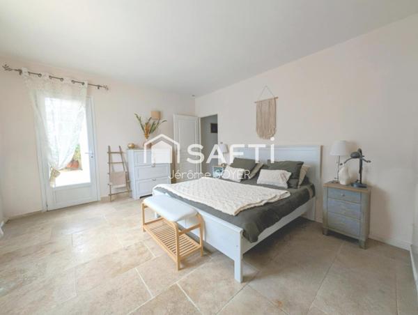 MAISON DE 128 M² AVEC SA DEPENDANCE DE 50 M²