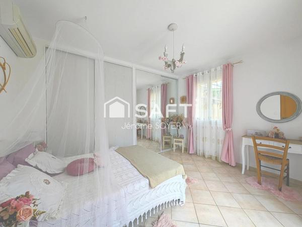 MAISON DE 128 M² AVEC SA DEPENDANCE DE 50 M²