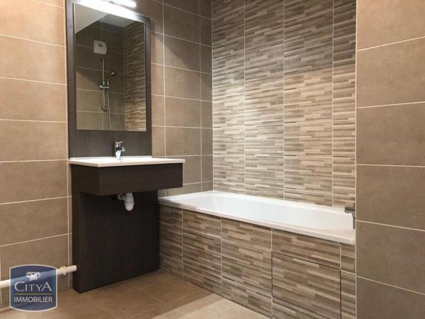 Appartement à louer 3 pièces 57.74m²