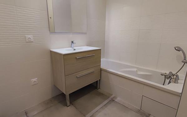 Appartement à louer    3 pièces • 68,63 m2 Chambéry