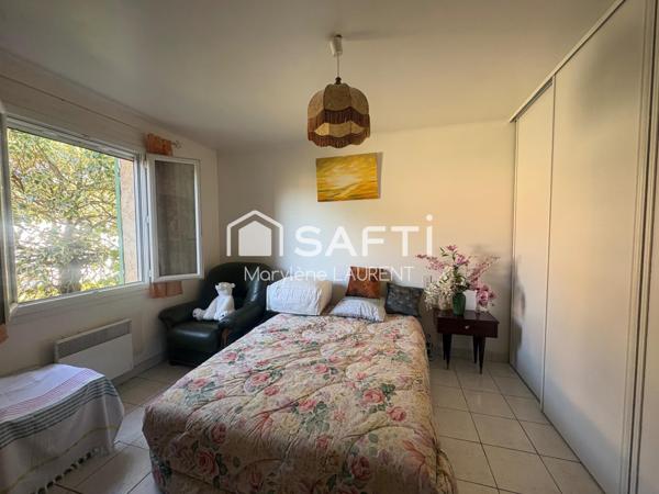 Villa indépendante 104 M2 avec garage et piscine vente en viager 1 tête