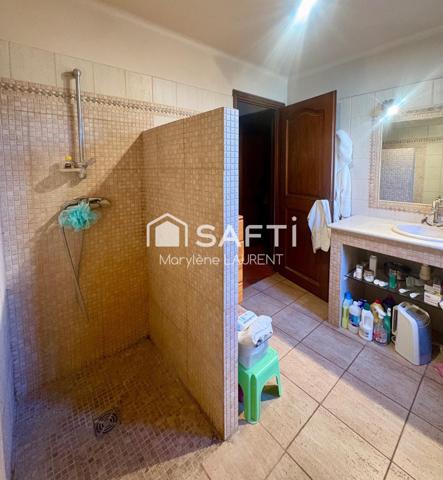 Villa indépendante 104 M2 avec garage et piscine vente en viager 1 tête