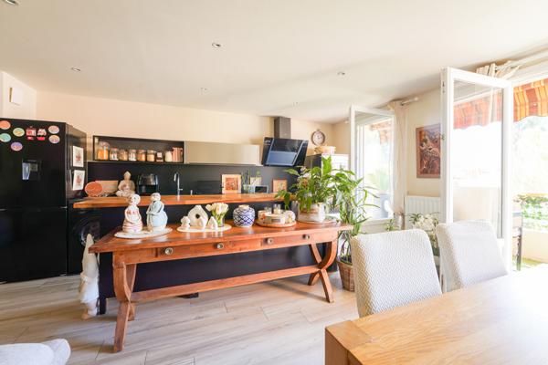 Appartement Aix En Provence 4 pièces 89 m2 - 2 terrasses - Garage