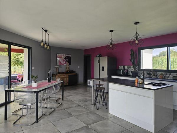 Maison d'exception avec terrain équestre à 5 minutes de Mauléon