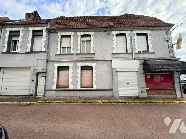 Immeuble commercial et appartements à vendre à Hesdin-la-Forêt (62140) en Pas-de-Calais (62)
...