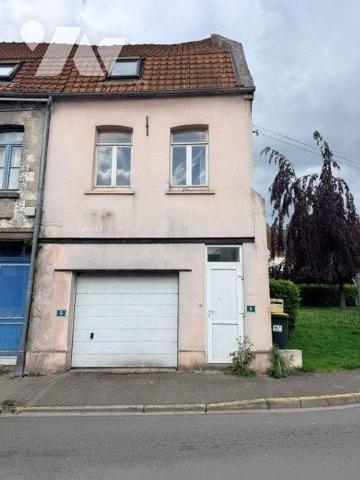 Immeuble commercial et appartements à vendre à Hesdin-la-Forêt (62140) en Pas-de-Calais (62)
...
