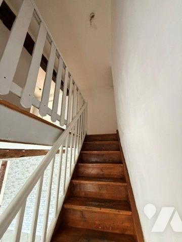 Immeuble commercial et appartements à vendre à Hesdin-la-Forêt (62140) en Pas-de-Calais (62)
...