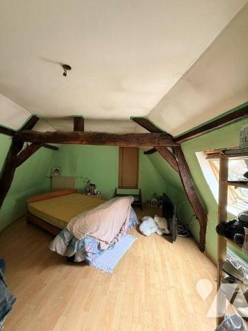 Immeuble commercial et appartements à vendre à Hesdin-la-Forêt (62140) en Pas-de-Calais (62)
...