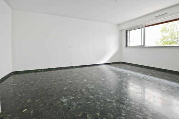 Appartement Vanves 3 pièce(s) 86 m² Métro L13- Cave & Parking