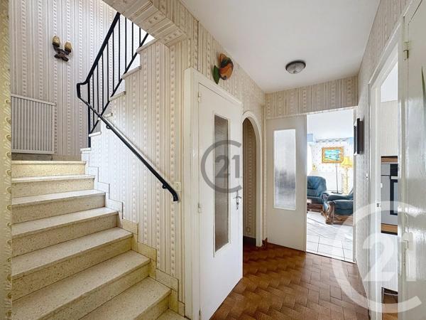 Maison à vendre  9 pièces - 200 m 2   MESQUER  - 44