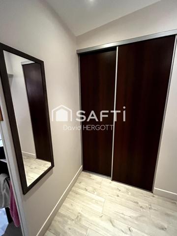 Propriété composée de deux logements – 1052 m² de terrain clôturé