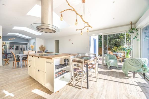 Maison à vendre |  Châtelaillon-Plage |  6 pièces | 150 m²