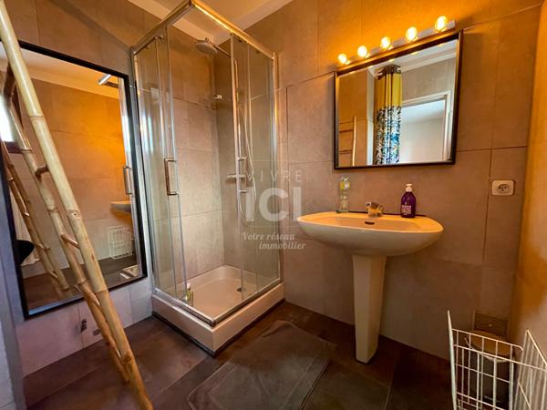 MAISON - 157M² - 4 CHAMBRES - GARAGES - COMBES AMENAGEABLES - GERGAUDIERE