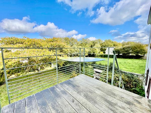 MAISON - 157M² - 4 CHAMBRES - GARAGES - COMBES AMENAGEABLES - GERGAUDIERE