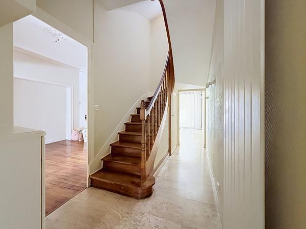 Maison Angers 6 pièce(s) 127 m2