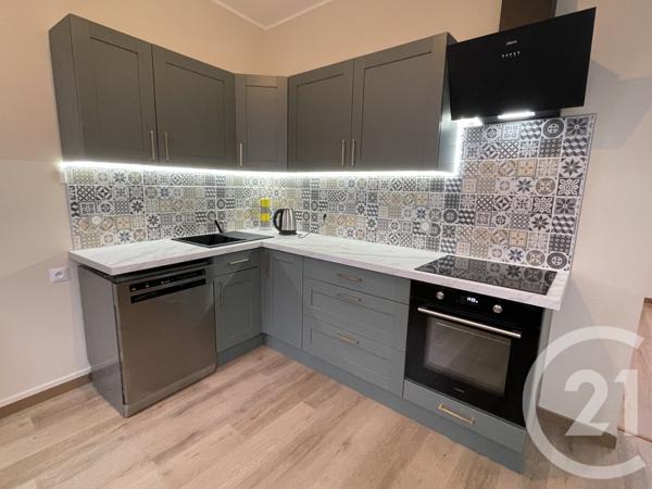 Maison à vendre  5 pièces - 92 m2 VERVINS - 02