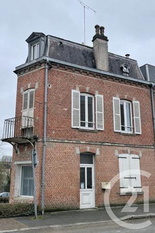 Maison à vendre  5 pièces - 92 m2 VERVINS - 02