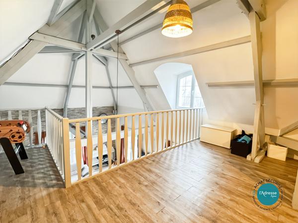 Maison individuelle rénovée sur sous-sol total