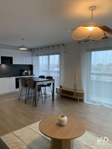 Location appartement 3 pièces 70 m² Saint-Denis