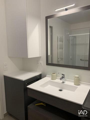 Location appartement 3 pièces 70 m² Saint-Denis