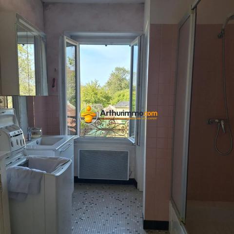 Vente                                                      Maison
                        
                     4 pièces                      101 m2                     à Coulommiers