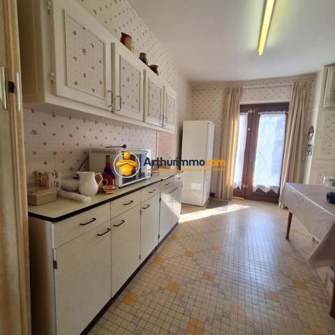 Vente                                                      Maison
                        
                     4 pièces                      101 m2                     à Coulommiers