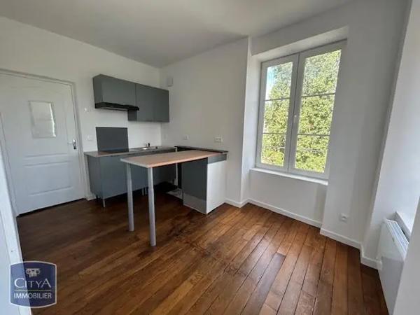 Appartement à louer 2 pièces 50m² Sedan (08200)