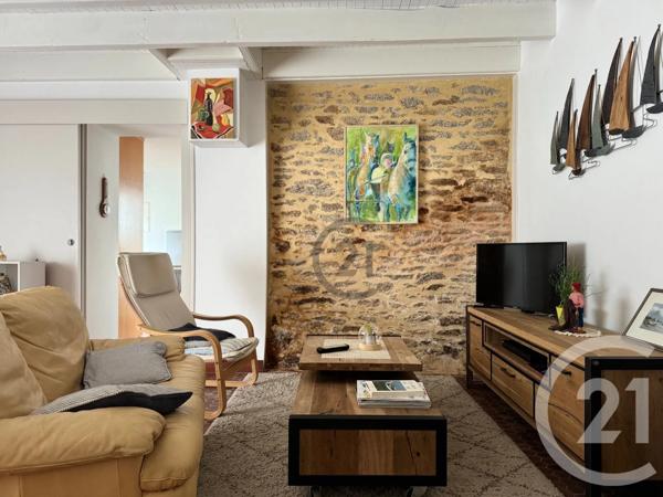 Maison à vendre  5 pièces - 117,84 m 2   GUERANDE  - 44