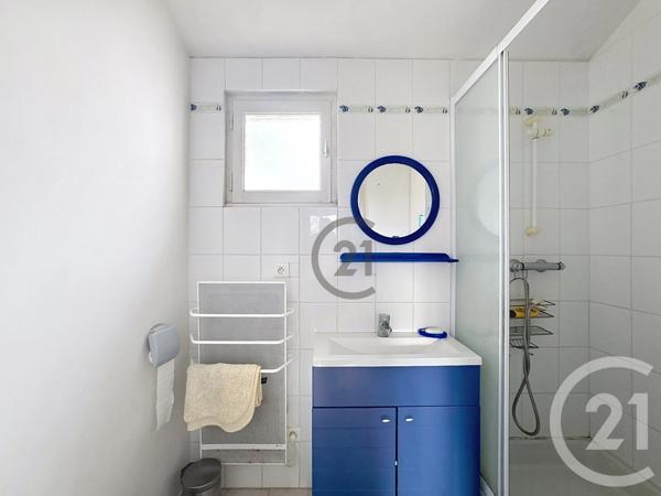 Maison à vendre  5 pièces - 117,84 m 2   GUERANDE  - 44