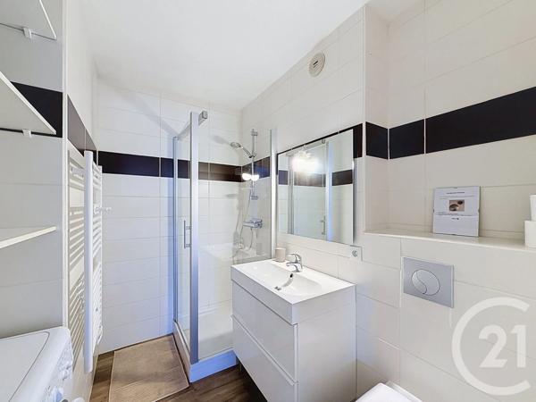 Appartement T2 à vendre  2 pièces - 40 m 2   LA BAULE  - 44