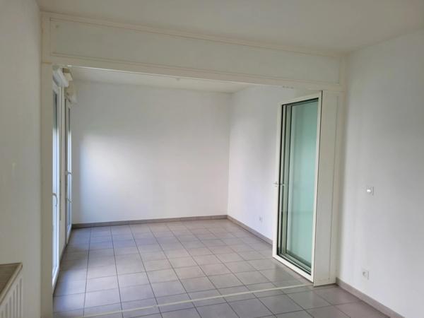 APPARTEMENT T3 74 M2 TRES LUMINEUX MODULABLE T4 QUARTIER RESIDENTIEL LYON 8