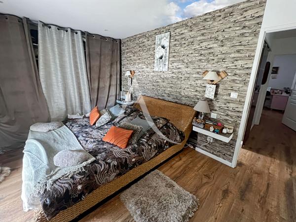 Superbe maison de plain-pied, et son appartement