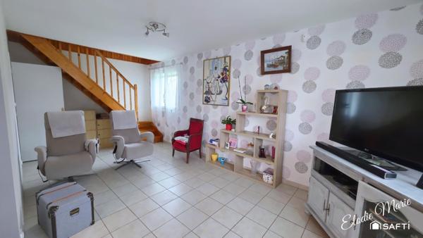 Maison individuelle de 113m2 sur sous-sol complet.